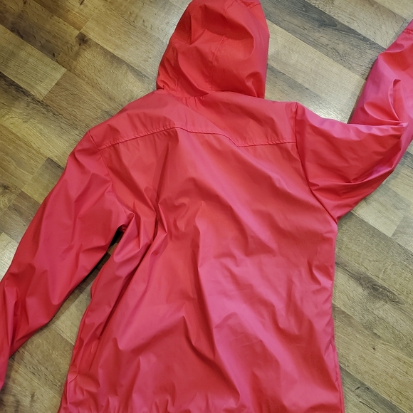 Ladies raincoat - Picture 4 of 4